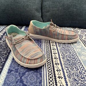 Hey Dude women’s casual shoes